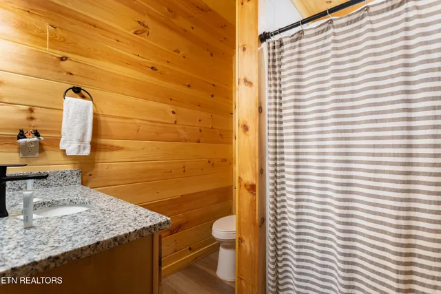 $699,000 | 2138 Rising Fawn Way, Sevierville, TN 37862