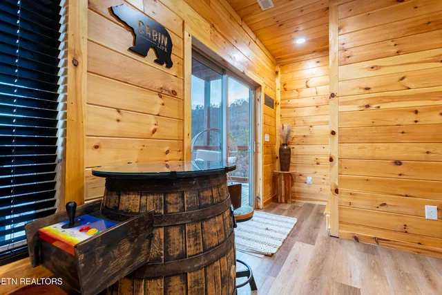 $699,000 | 2138 Rising Fawn Way, Sevierville, TN 37862