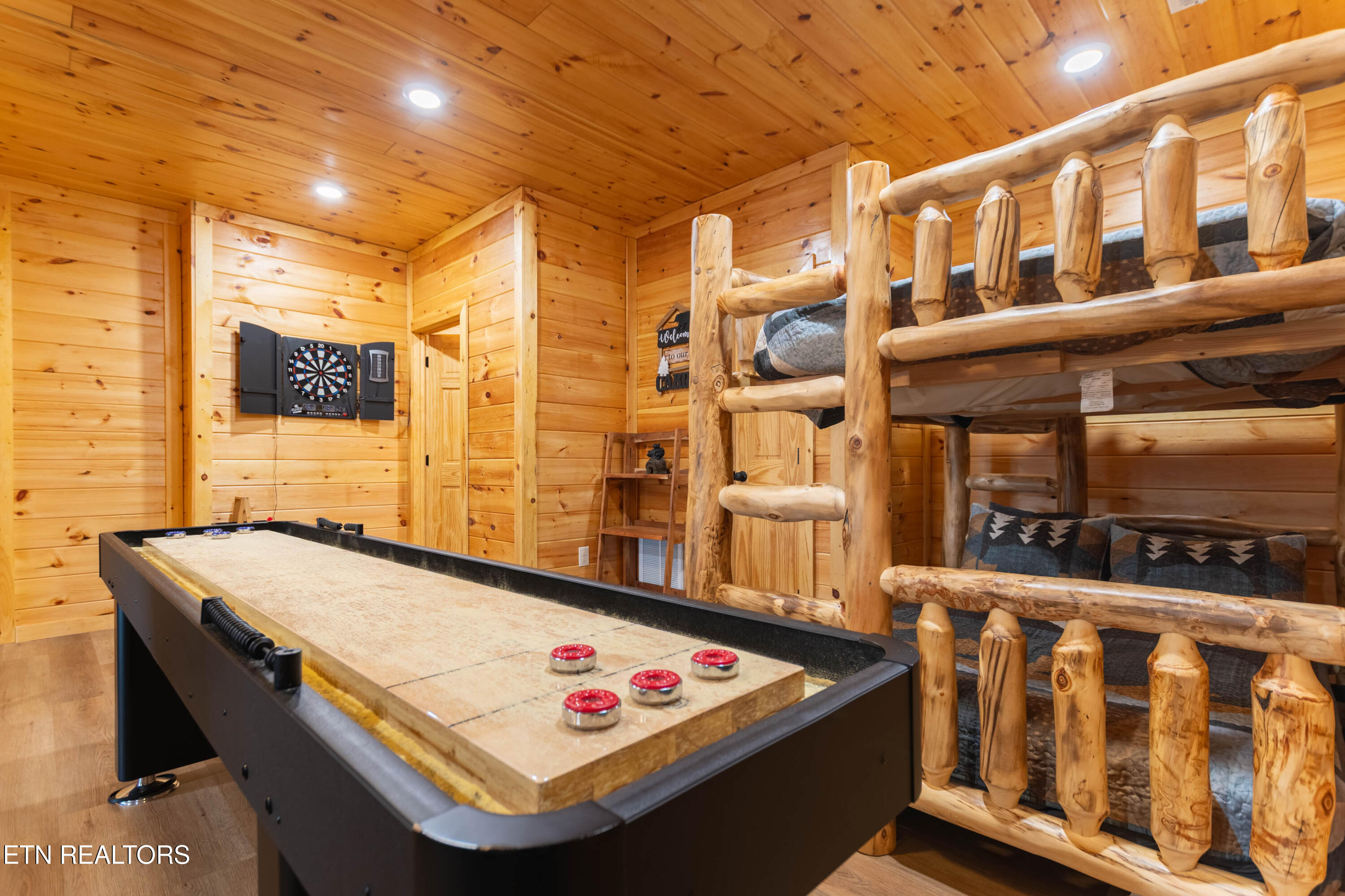 2138 Rising Fawn Way Sevierville, TN 37862 - Photo 29 of 45 2138 Rising Fawn, Gatlinburg TN DSC_6108