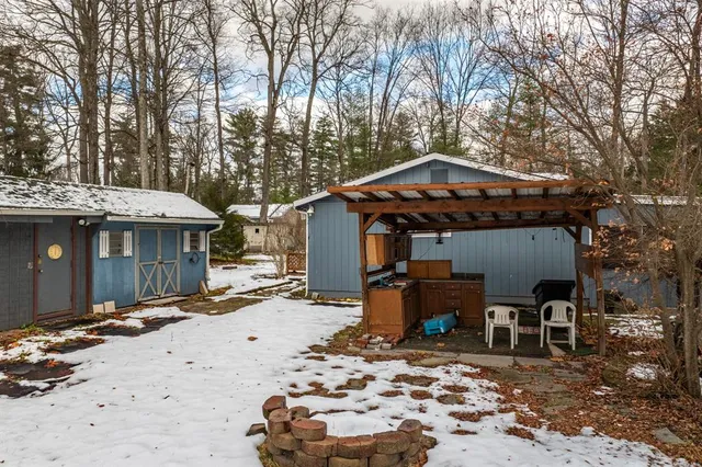 $170,000 | 3 Avenue, Godeffroy, NY 12729