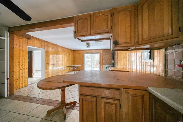 $170,000 | 3 Avenue, Godeffroy, NY 12729