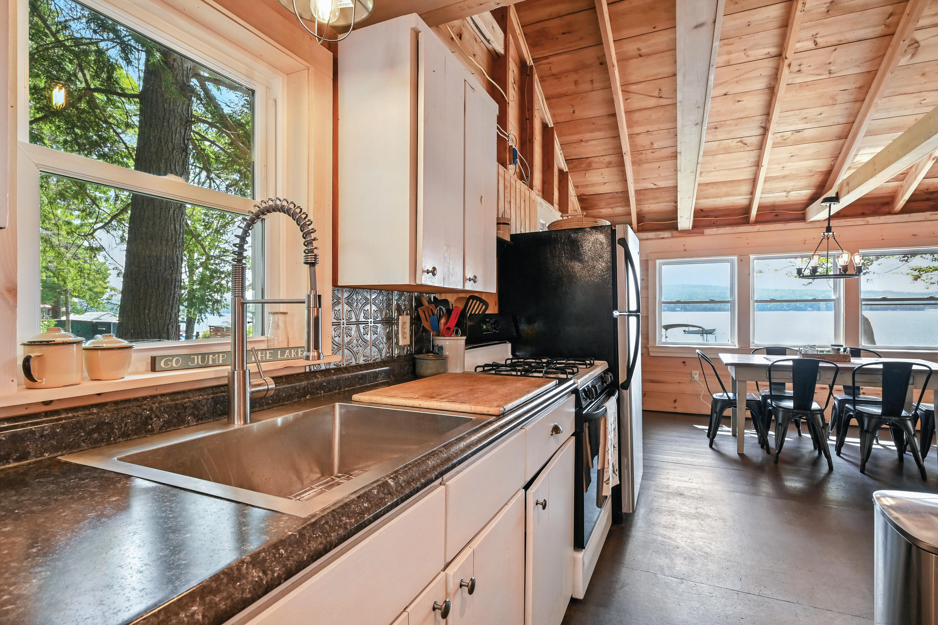 65 Rockledge Road Dover-Foxcroft, ME 04426 - Photo 27 of 48 110160gr-122