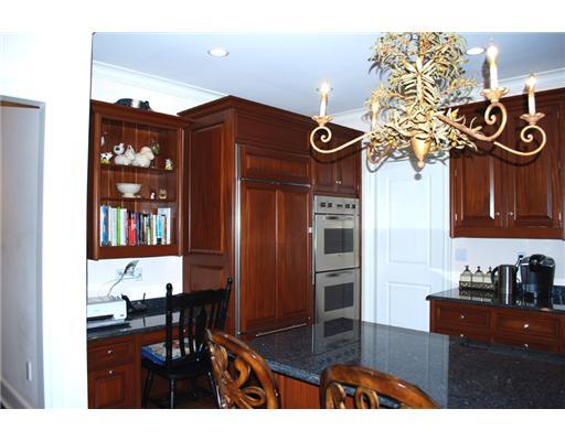 631 Long Ridge Road, Unit 37 Stamford, CT 06902 - Photo 8 of 10 a kitchen view of counter top space