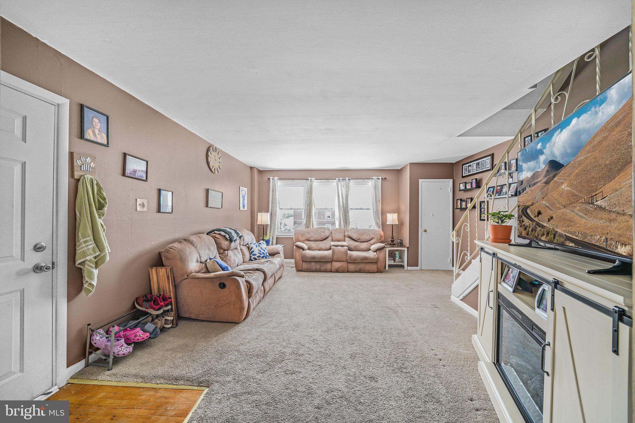 9965 Bridle Road Philadelphia, PA 19115 - Photo 5 of 33 Gallery Image 5