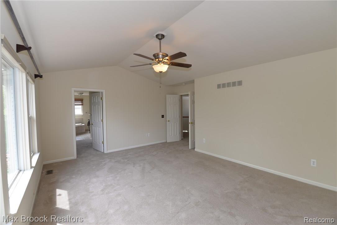 2407 Jackson Drive Rochester, MI 48309 - Photo 30 of 56 WES_9875.JPG