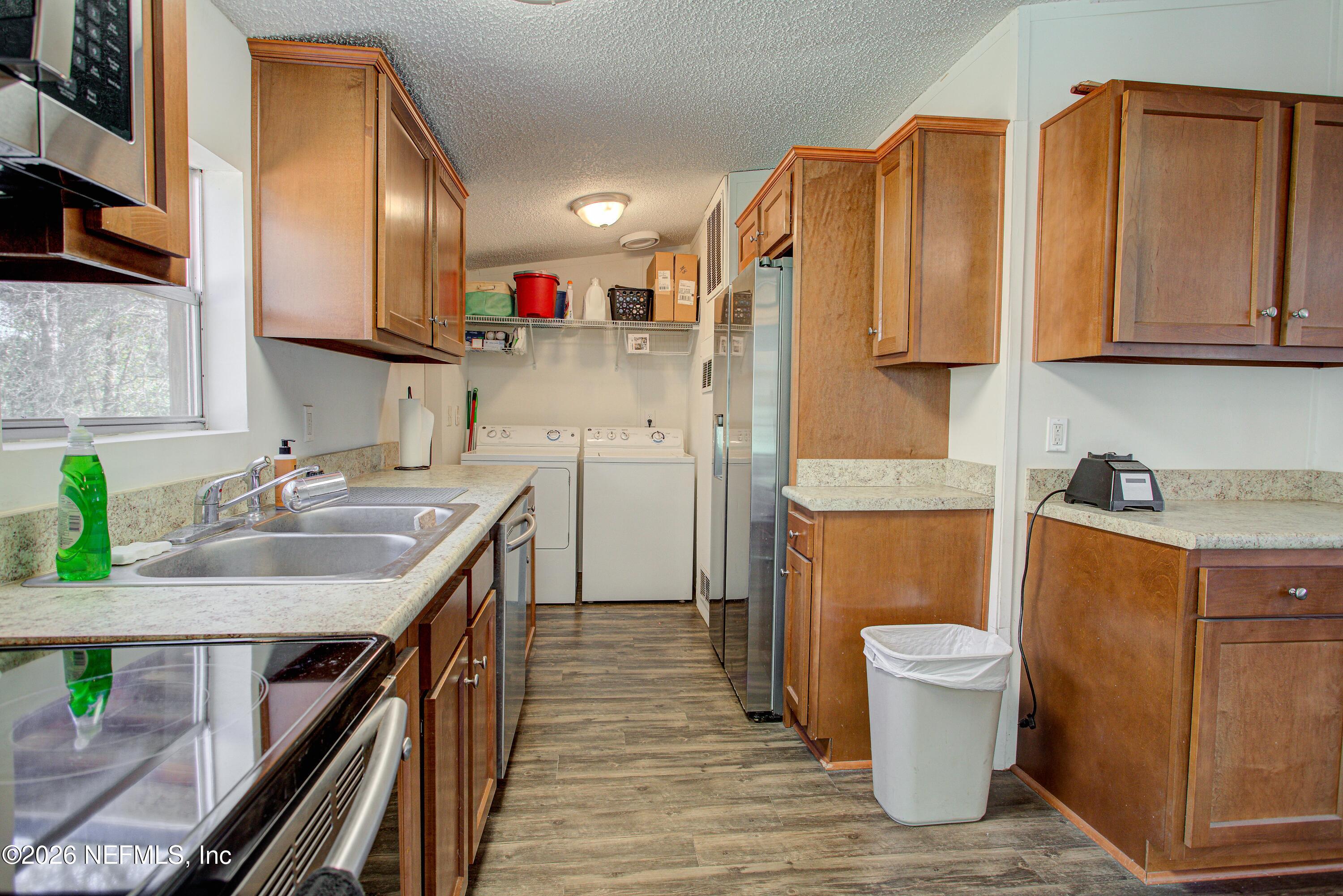 1690 Freedom Drive Middleburg, FL 32068 - Photo 16 of 45 20260224-1690_Freedom_Dr-38