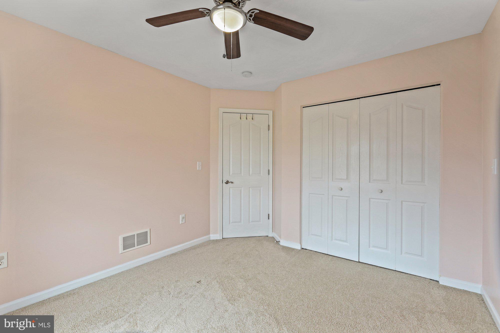 1232 Overlook Road Middletown, PA 17057 - Photo 15 of 26 Bedroom 2 View of Entrance Door / Closet