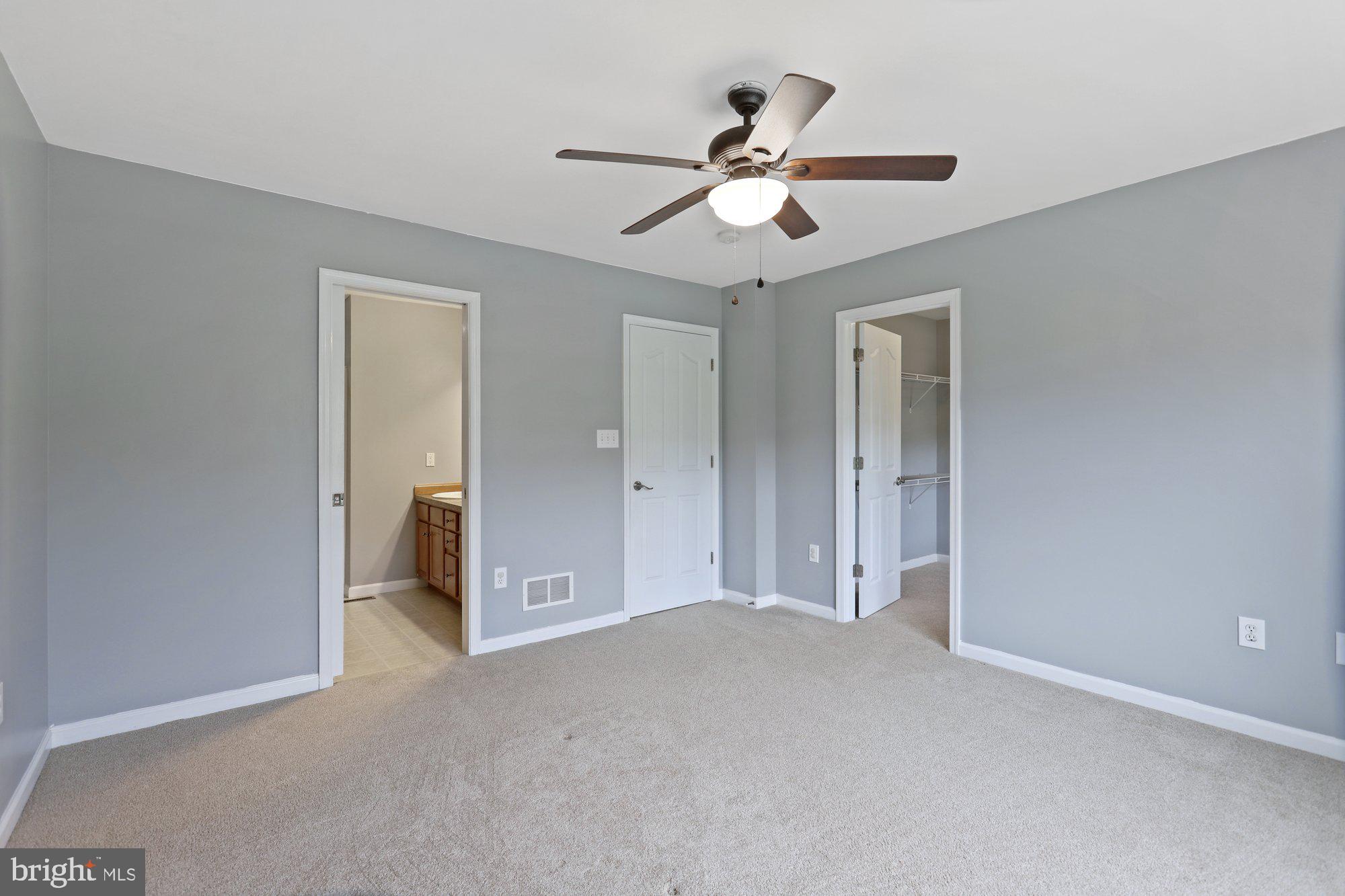 1232 Overlook Road Middletown, PA 17057 - Photo 18 of 26 Owners Suite View of Entrance / Owners Bath