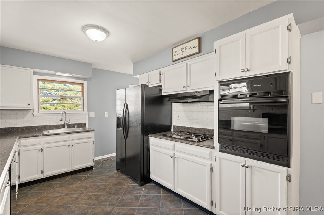 1235 Highway 62 Corydon, IN 47112 - Photo 4 of 40