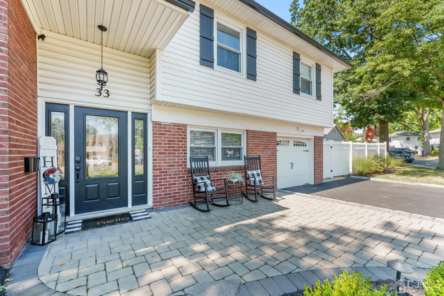 33 Runnymede Road Clark, NJ 07066 - Photo 4 of 20 Gallery Image 4