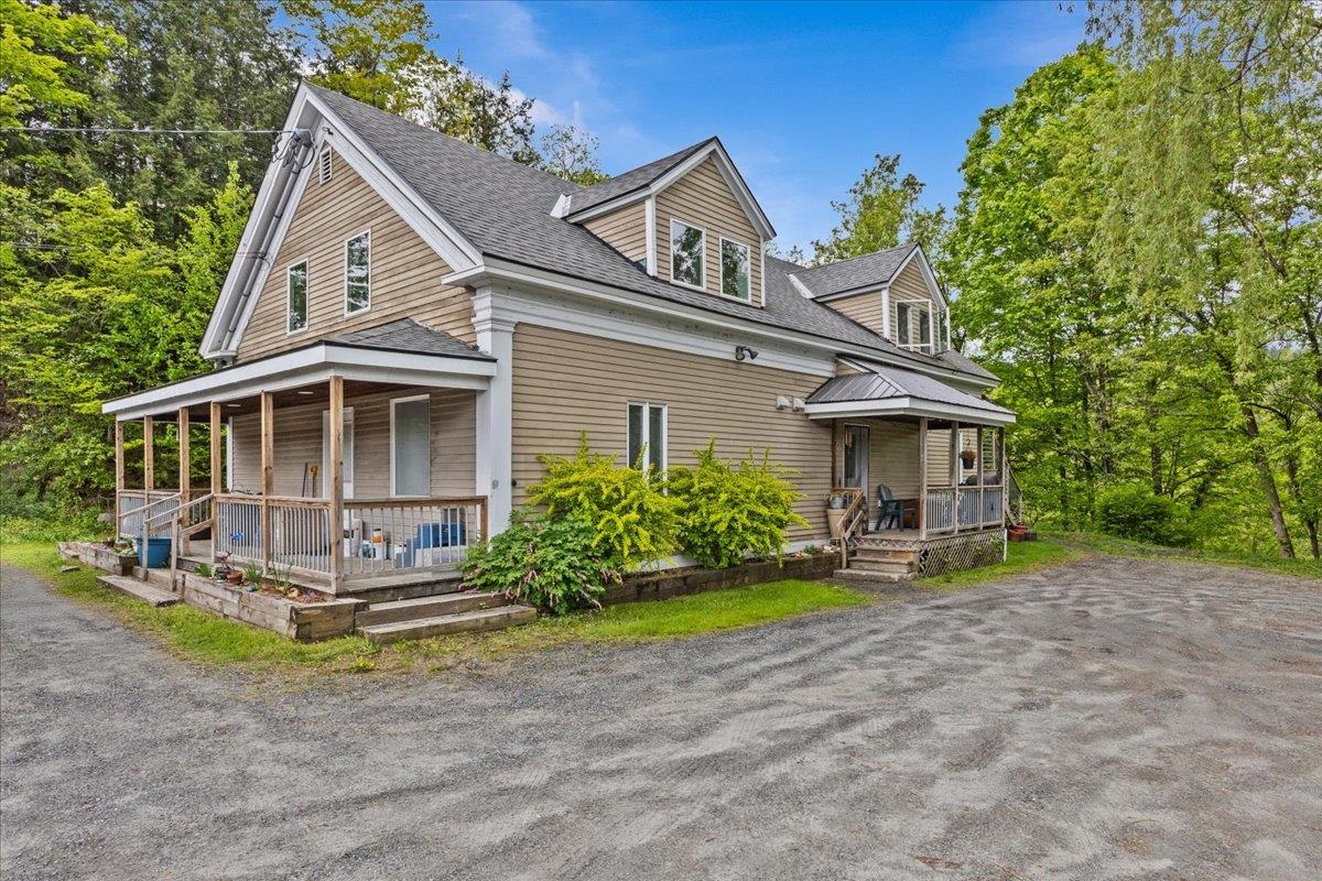 908 South Main Street Stowe, VT 05672 - Photo 1 of 28