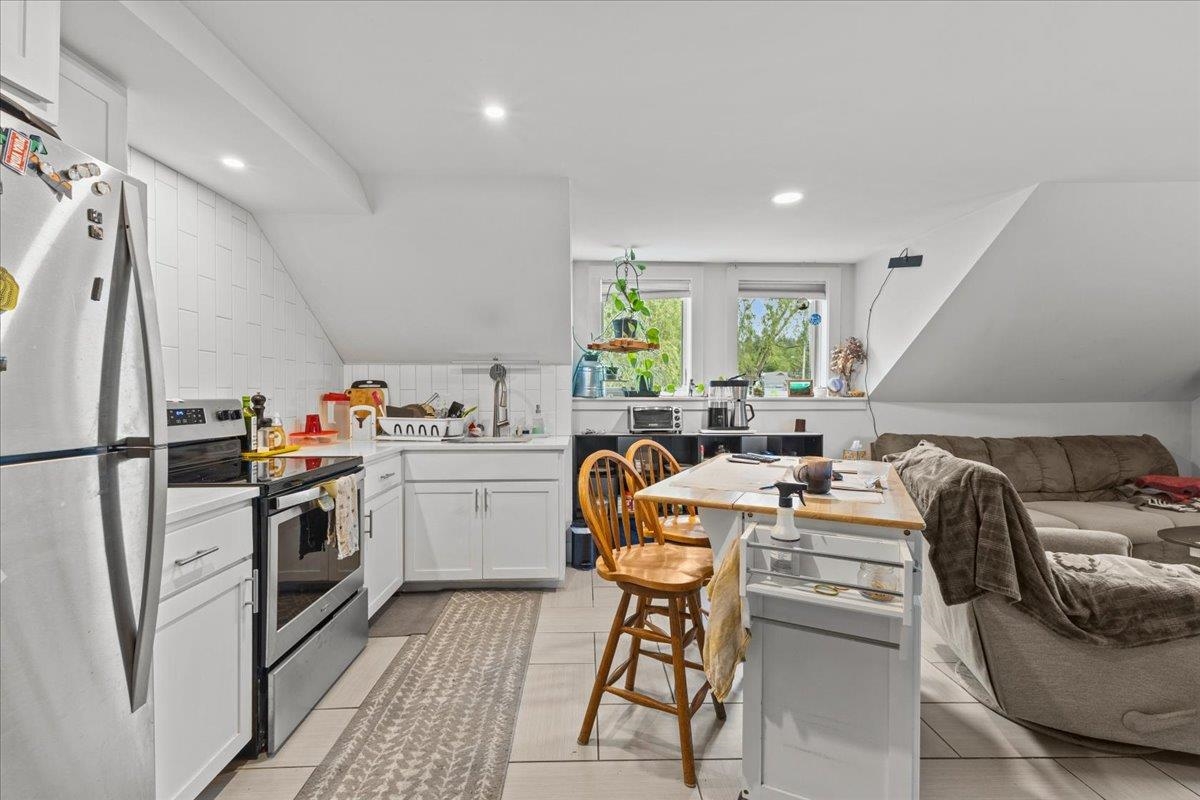 908 South Main Street Stowe, VT 05672 - Photo 12 of 28