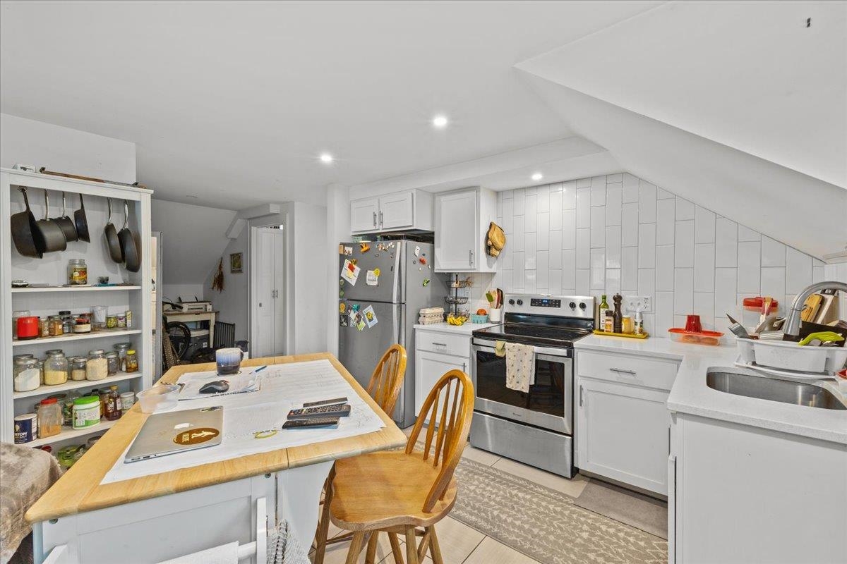 908 South Main Street Stowe, VT 05672 - Photo 13 of 28