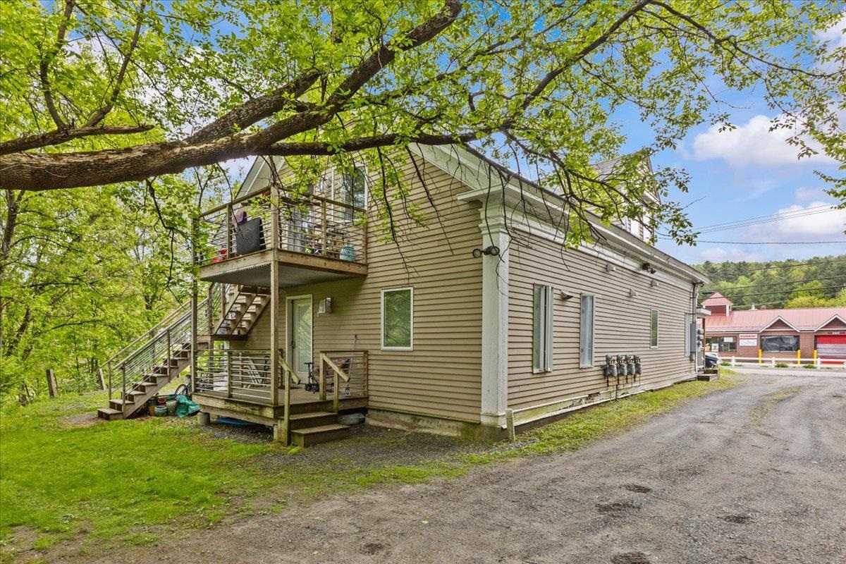 908 South Main Street Stowe, VT 05672 - Photo 3 of 28