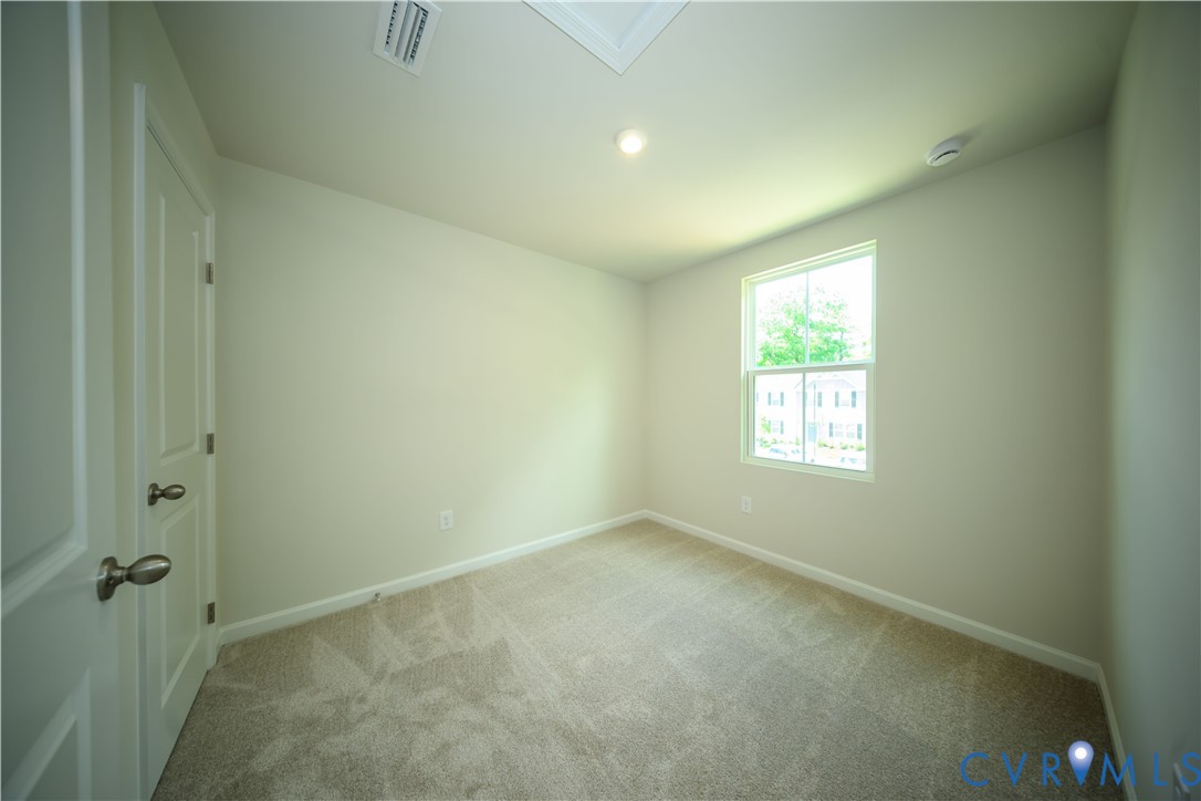 1121 Canterbury Ridge Road Richmond, VA 23224 - Photo 34 of 53