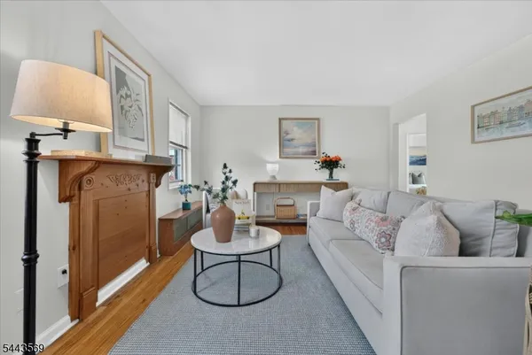 $310,000 | 29 West Roselle Avenue, Unit B, Roselle Park, NJ 07204