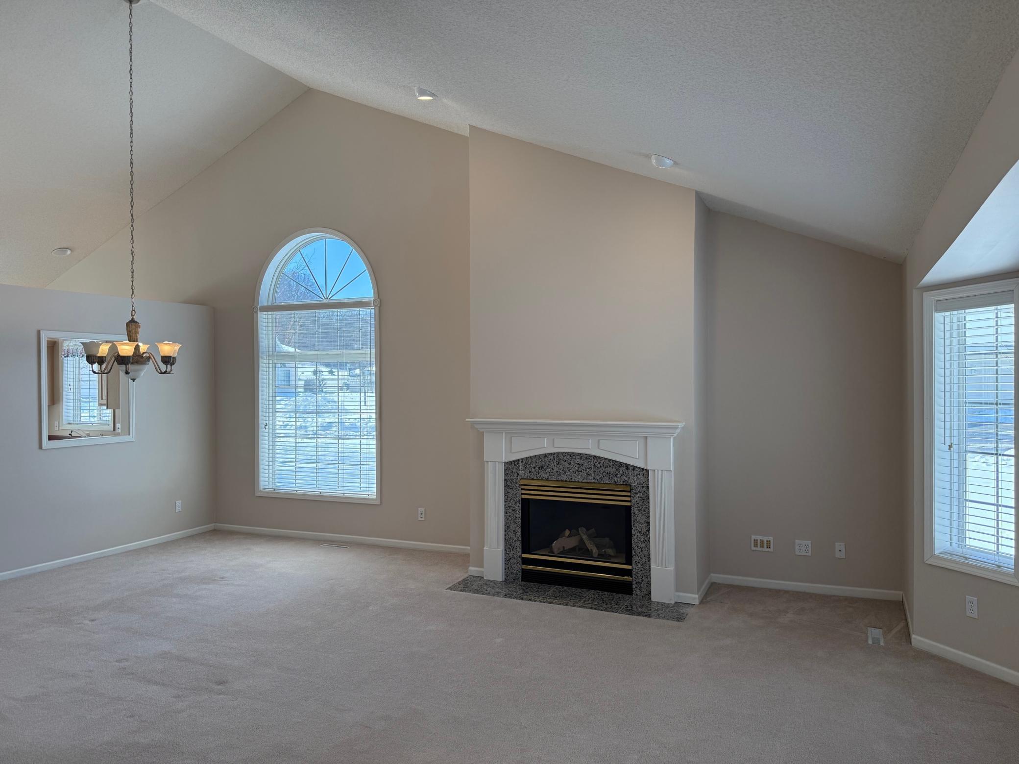 1940 Topaz Pointe Lane Southwest Rochester, MN 55902 - Photo 5 of 25