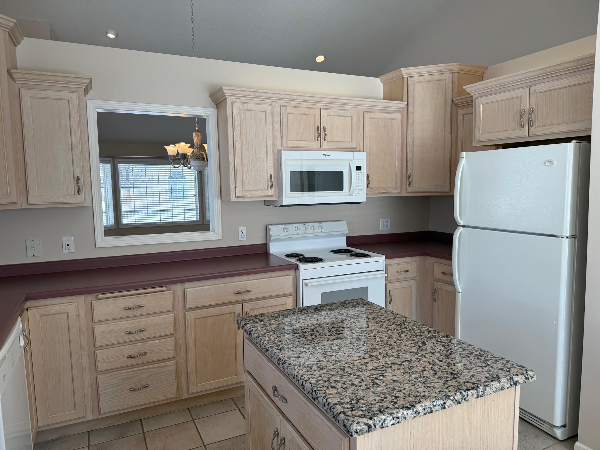 1940 Topaz Pointe Lane Southwest Rochester, MN 55902 - Photo 9 of 25