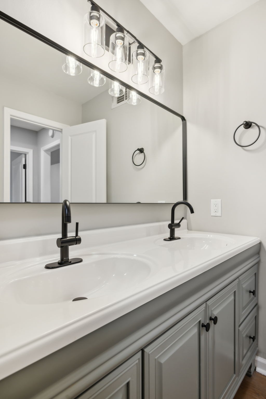 1011 Murfreesboro Road, Unit L9 Franklin, TN 37064 - Photo 25 of 28