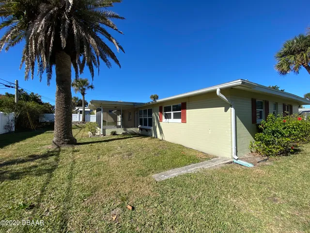 $2,200 | 16 Silk Oaks Drive, Ormond Beach, FL 32176