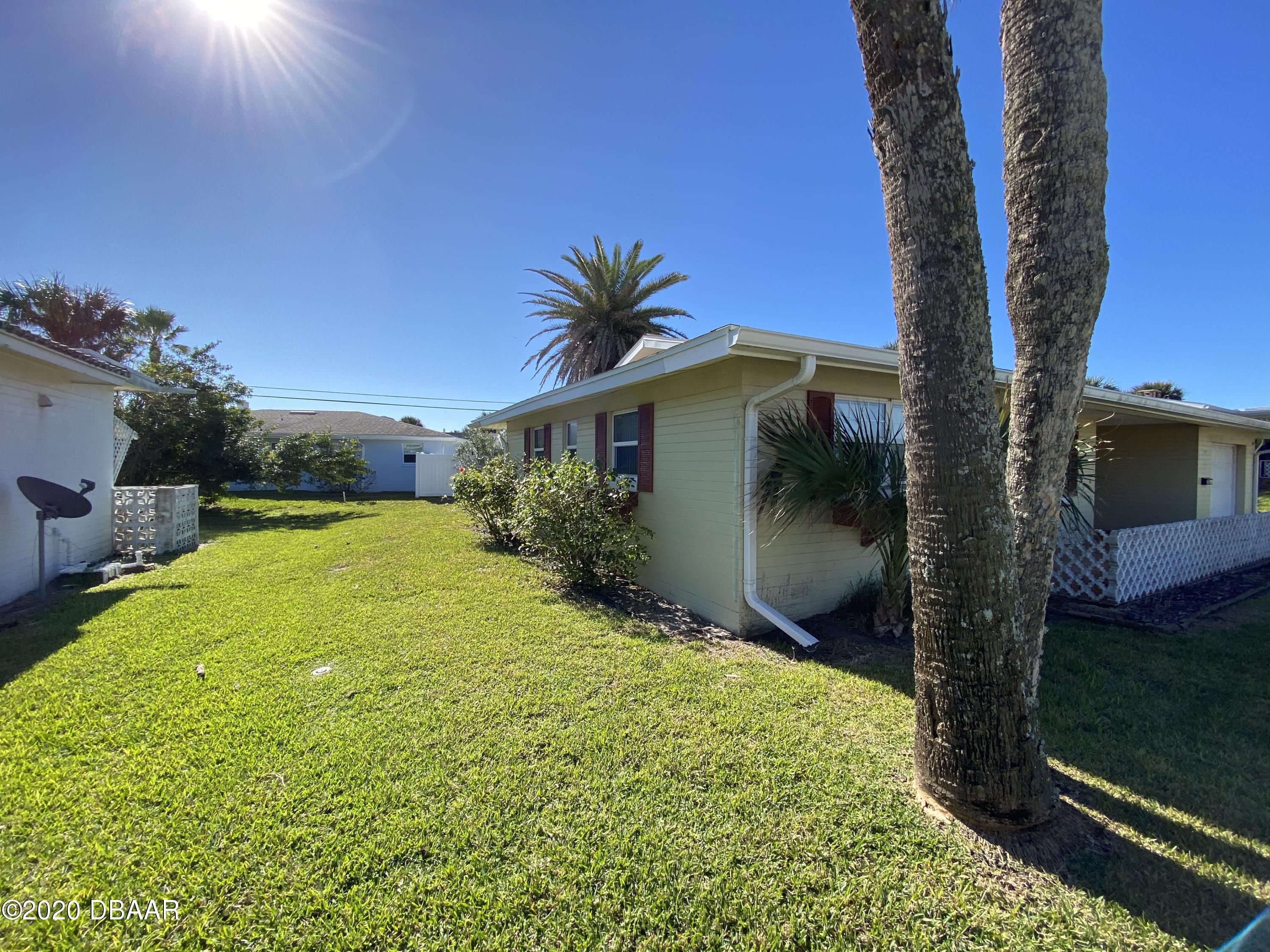 16 Silk Oaks Drive Ormond Beach, FL 32176 - Photo 5 of 37