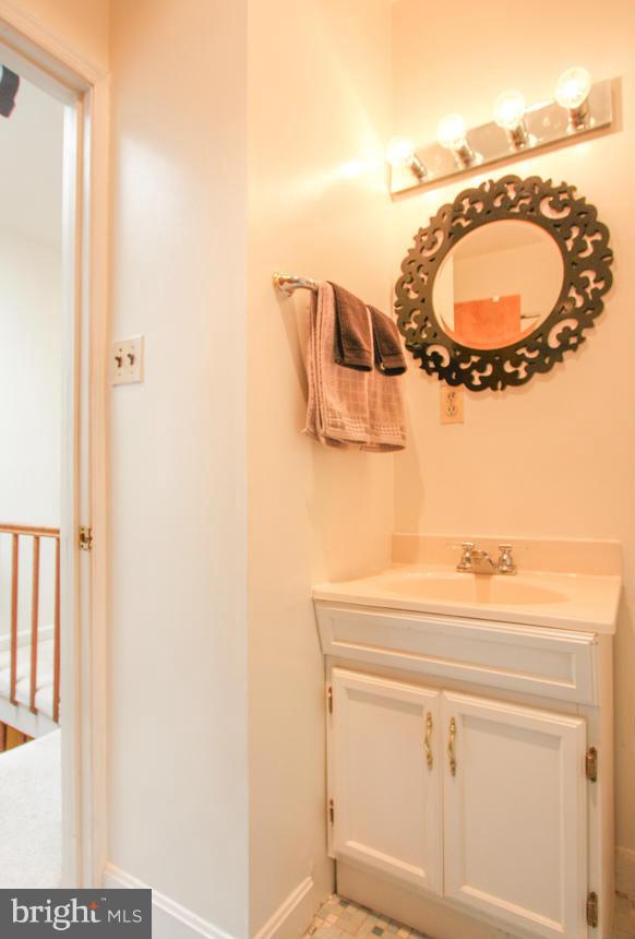 1622 D Street Southeast Washington, DC 20003 - Photo 8 of 12 Bath