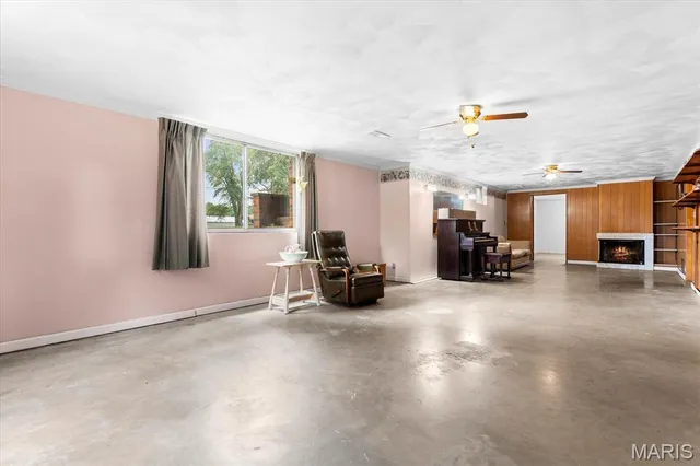 $360,000 | 8345 Highway 143, Edwardsville, IL 62025