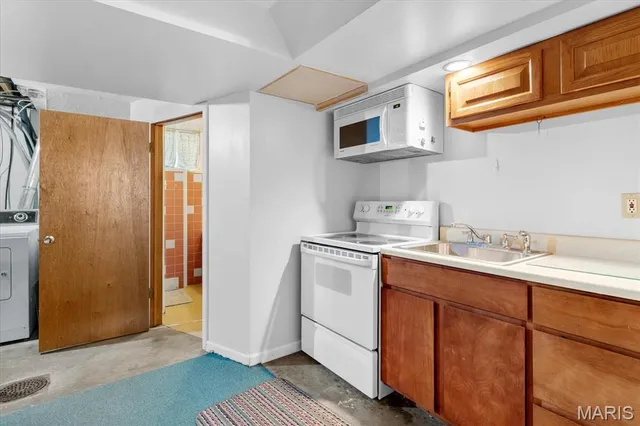 $360,000 | 8345 Highway 143, Edwardsville, IL 62025