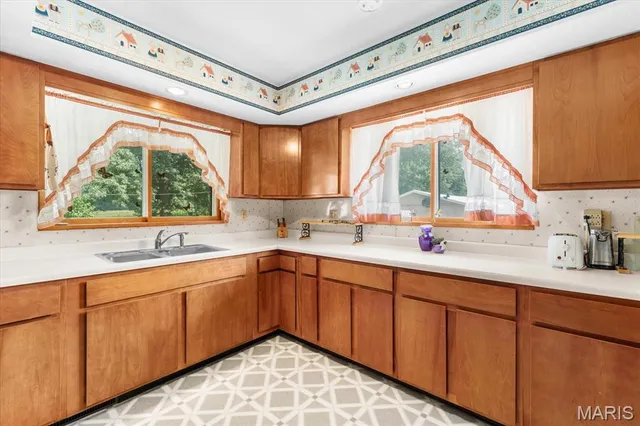 $360,000 | 8345 Highway 143, Edwardsville, IL 62025