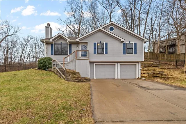 $199,000 | 7111 North Jarboe Street, Kansas City, MO 64118