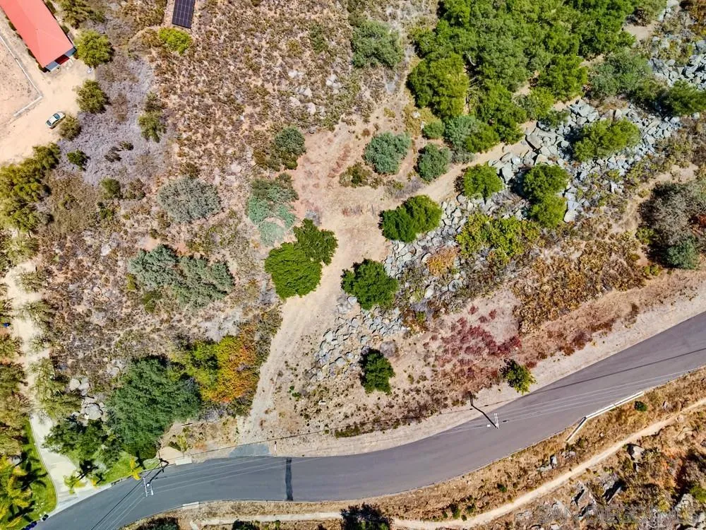 Via Viejas Oeste Alpine, CA 91901 - Photo 3 of 27