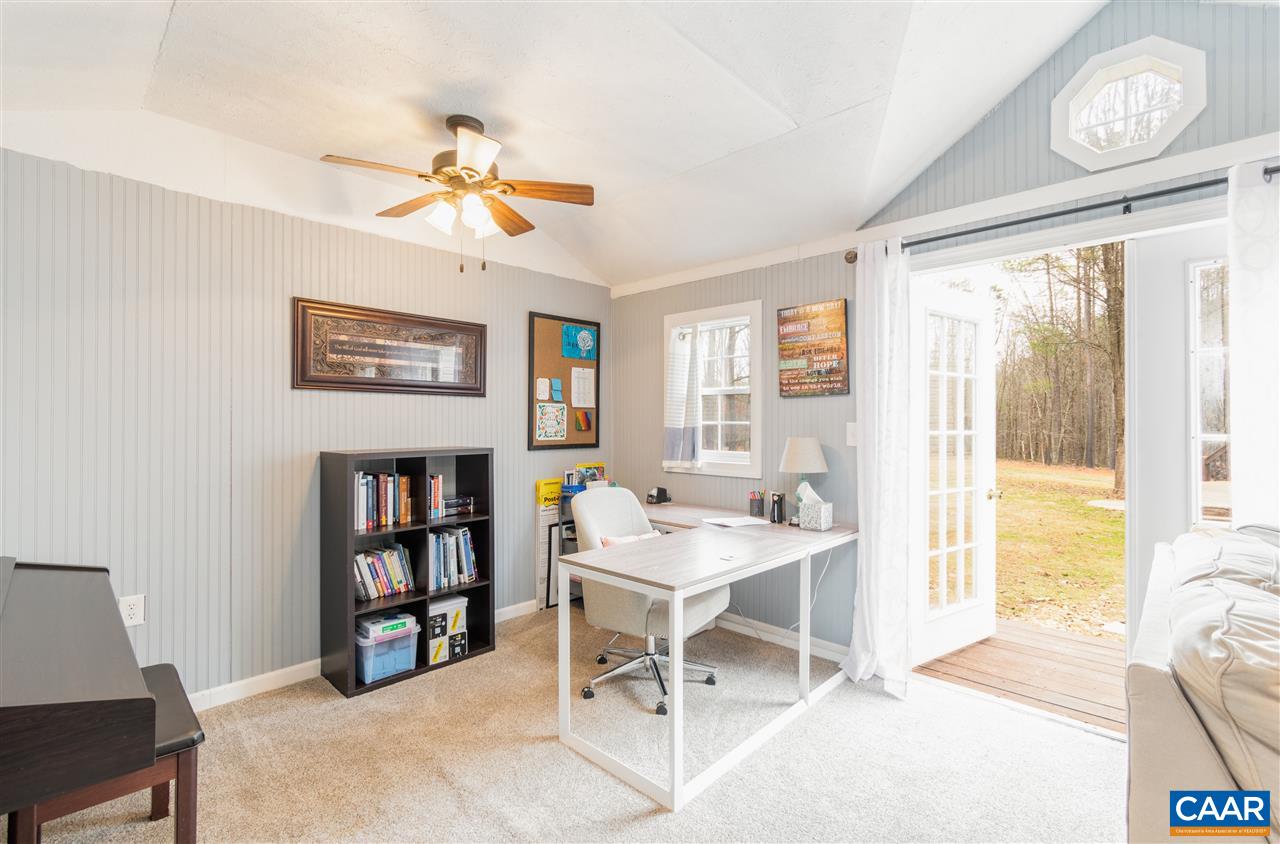 3124 Martin Kings Road Charlottesville, VA 22902 - Photo 45 of 45 a workspace with furniture and a window