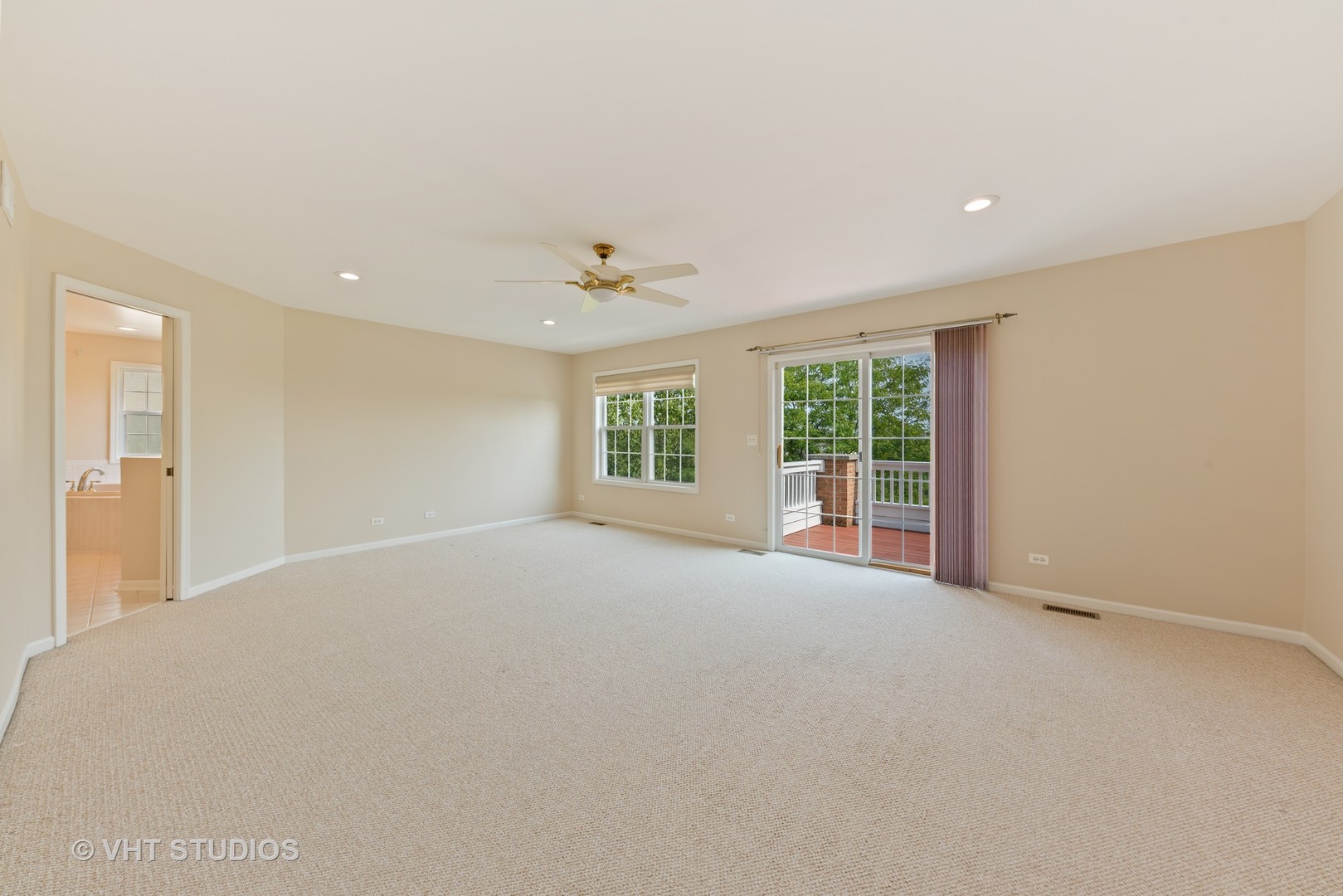 1743 Stanwich Road Vernon Hills, IL 60061 - Photo 9 of 20 a view of an empty room with a window