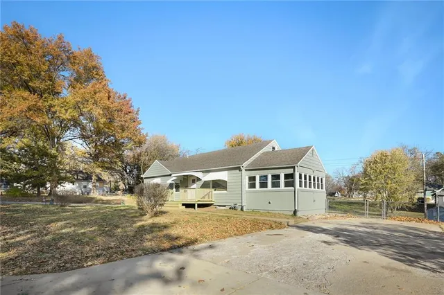 $244,900 | 8301 Highland Avenue, Kansas City, MO 64131
