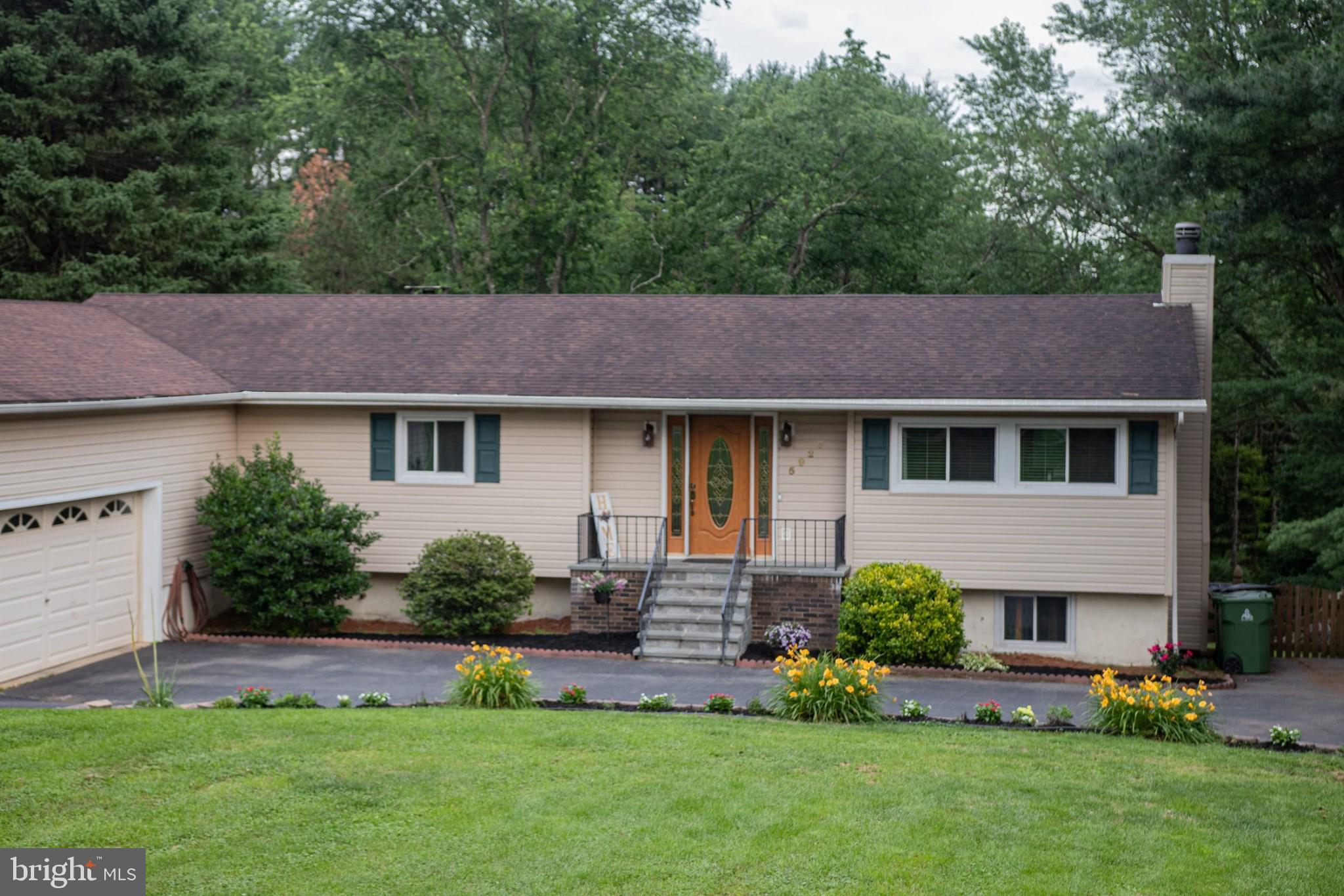 5925 Snowdens Run Road Sykesville, MD 21784 - Photo 8 of 73 Gallery Image 8