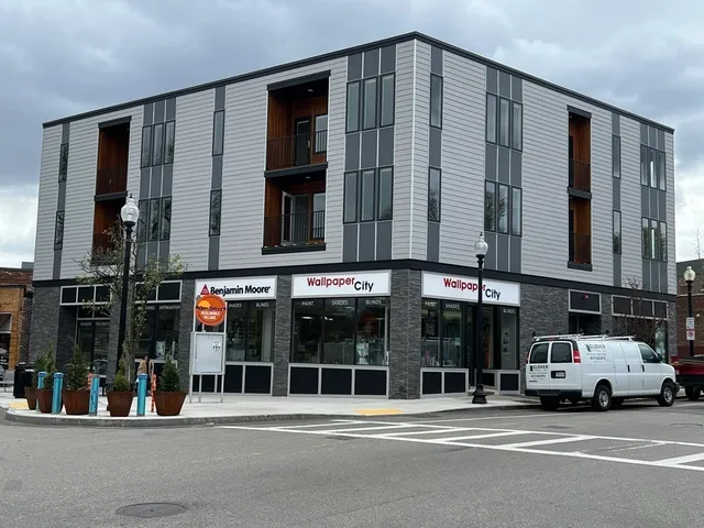 $2,300 | 734 South Street, Unit 1, Boston, MA 02131