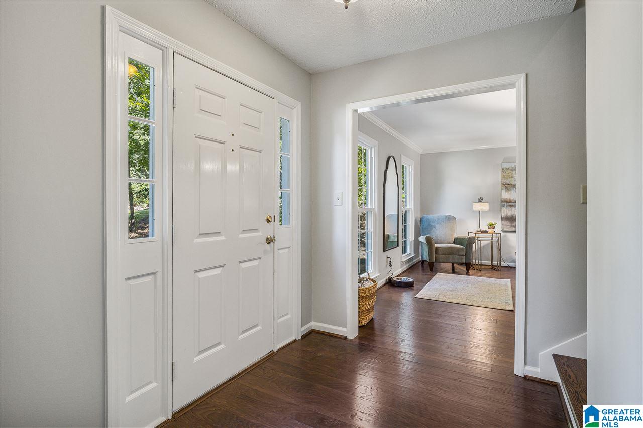 5165 Meadow Brook Road Birmingham, AL 35242 - Photo 4 of 28 Gallery Image 4