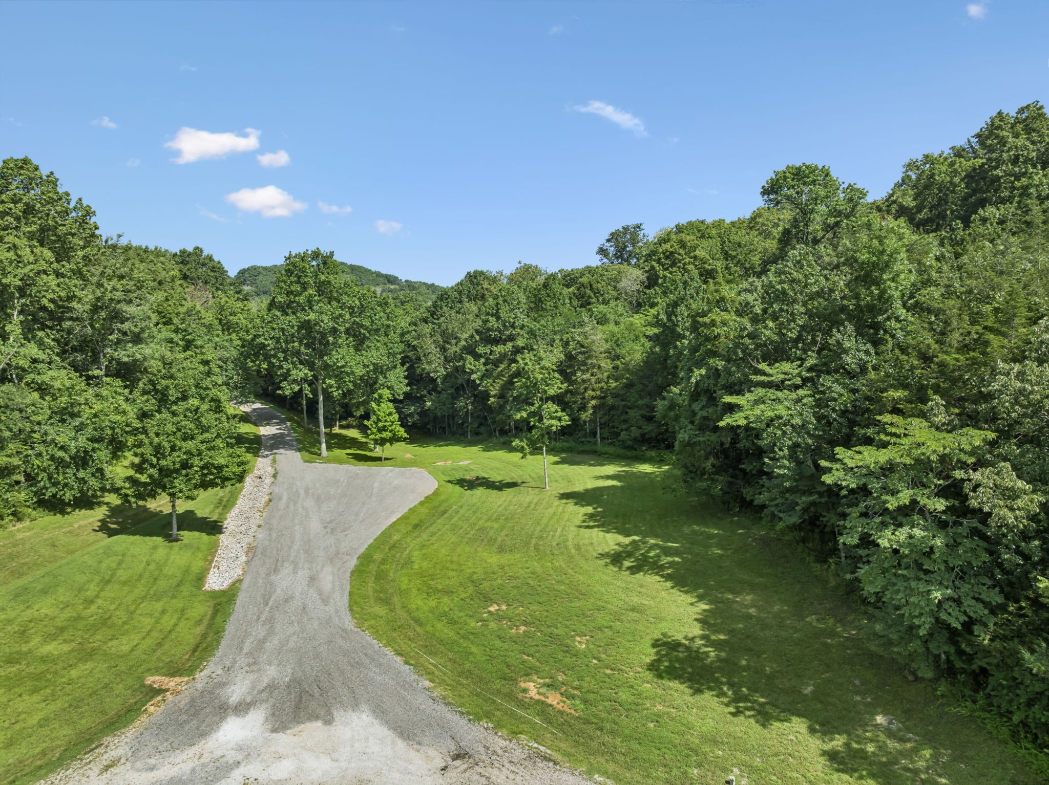 3148 McMillan Road Franklin, TN 37064 - Photo 8 of 16 a view of a golf course with street