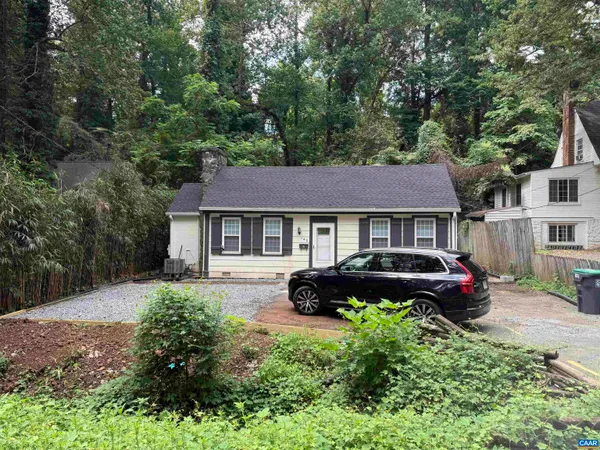 $775,000 | 140 Valley Road, Charlottesville, VA 22903