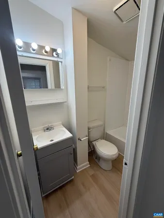 $775,000 | 140 Valley Road, Charlottesville, VA 22903