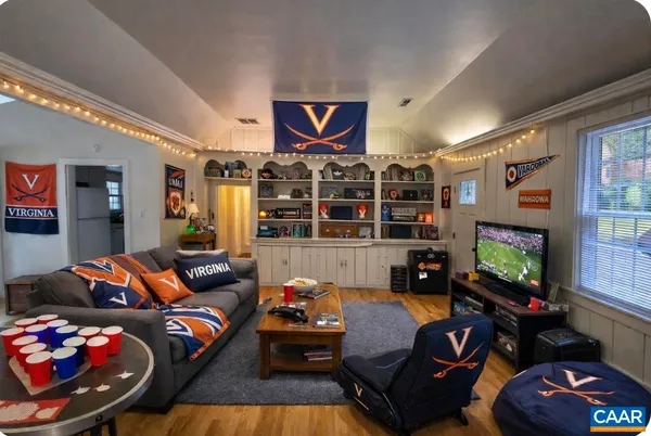 $775,000 | 140 Valley Road, Charlottesville, VA 22903