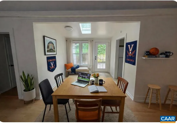 $775,000 | 140 Valley Road, Charlottesville, VA 22903