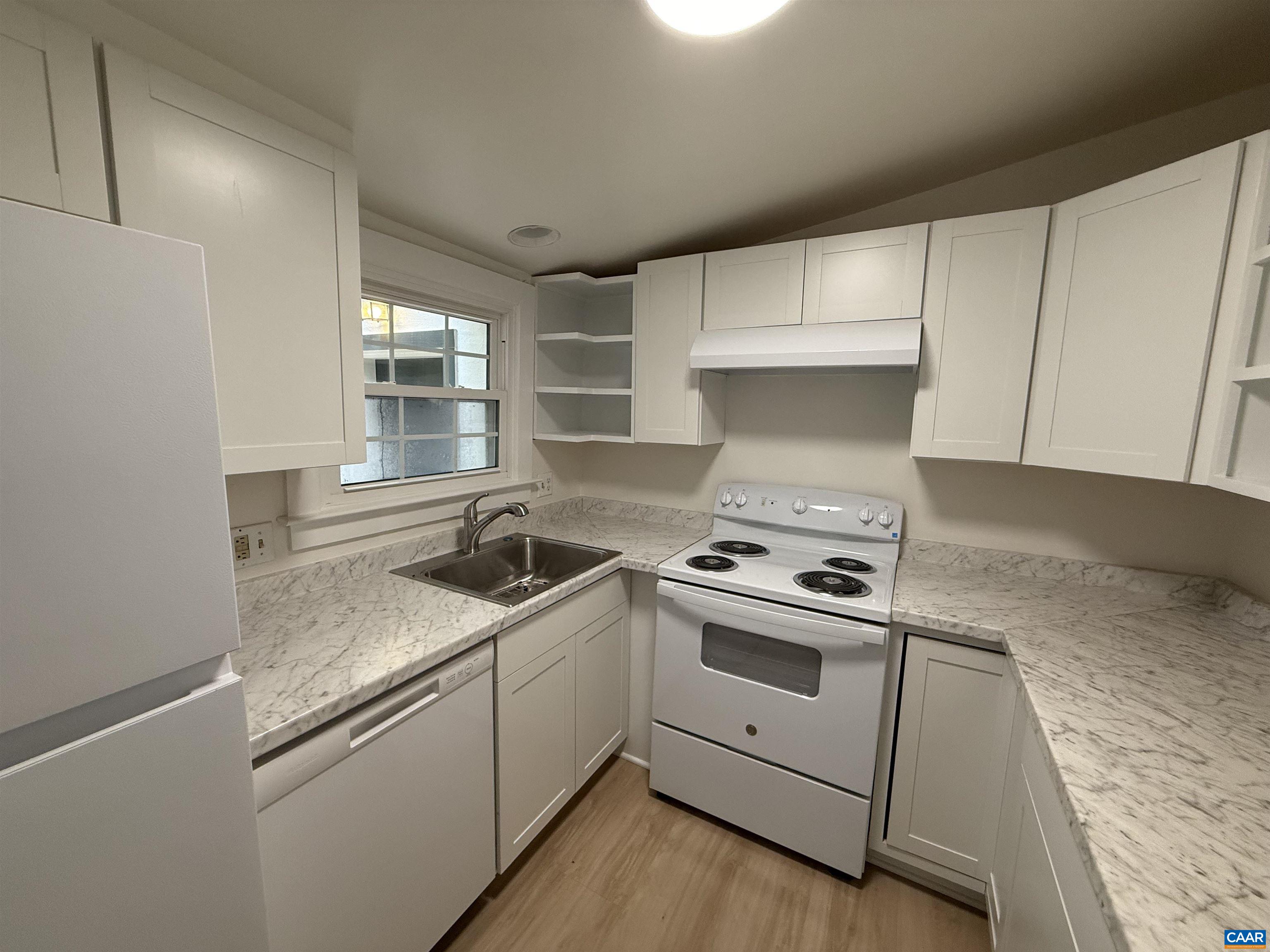 140 Valley Road Charlottesville, VA 22903 - Photo 9 of 17