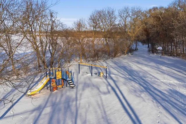 $499,000 | 816 Woodview Drive, Sun Prairie, WI 53590