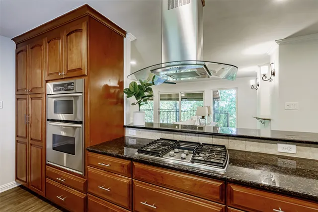 $5,500 | 8810 Mountain Path Circle, Austin, TX 78759