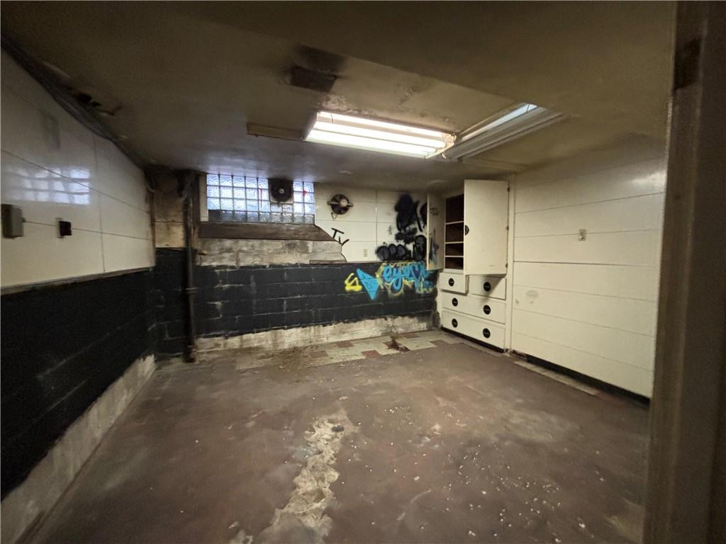 4825 Butler Street Pittsburgh, PA 15201 - Photo 17 of 19