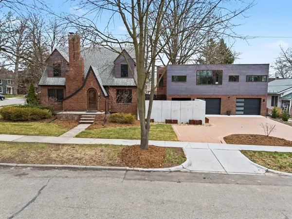 $1,995,000 | 901 5th Street, Ann Arbor, MI 48103