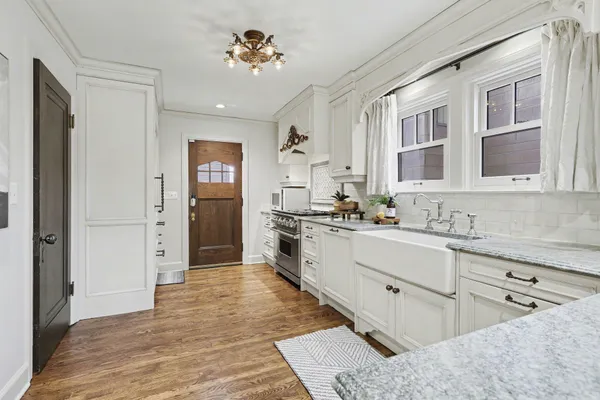 $1,995,000 | 901 5th Street, Ann Arbor, MI 48103