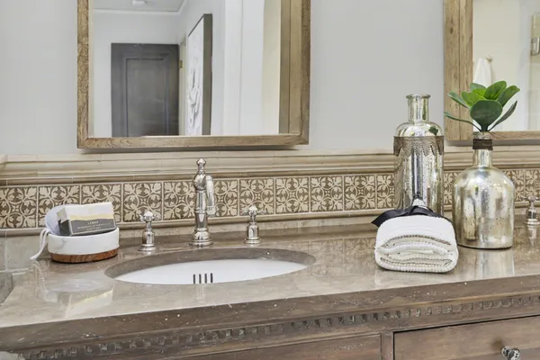 $1,995,000 | 901 5th Street, Ann Arbor, MI 48103