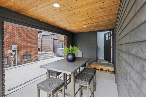 $1,995,000 | 901 5th Street, Ann Arbor, MI 48103